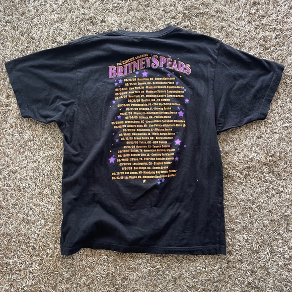 Britney Spears Circus Tour 2009 Shirt - Picture 2 of 4
